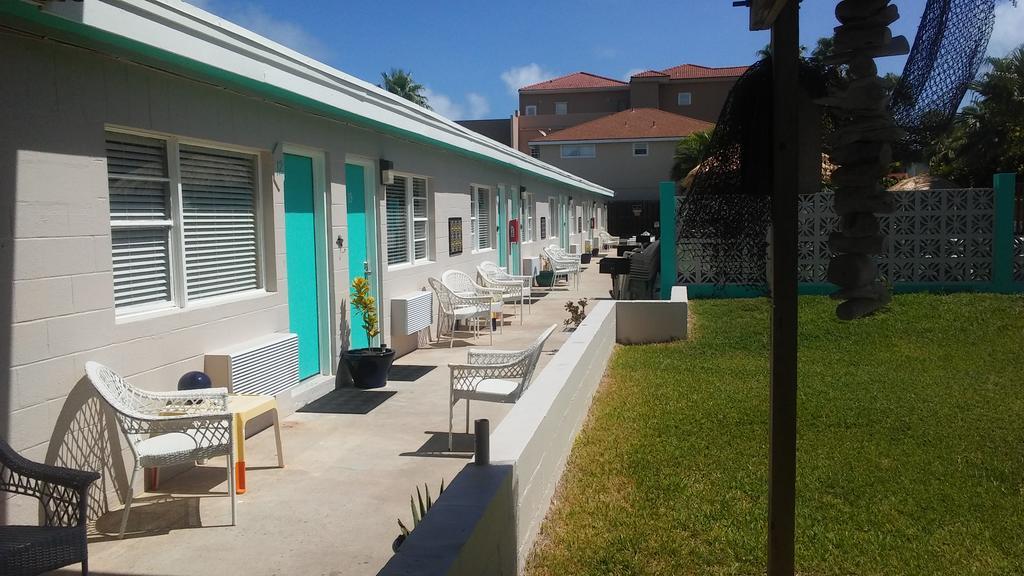 South Beach Inn Beach Motel South Padre Island Extérieur photo